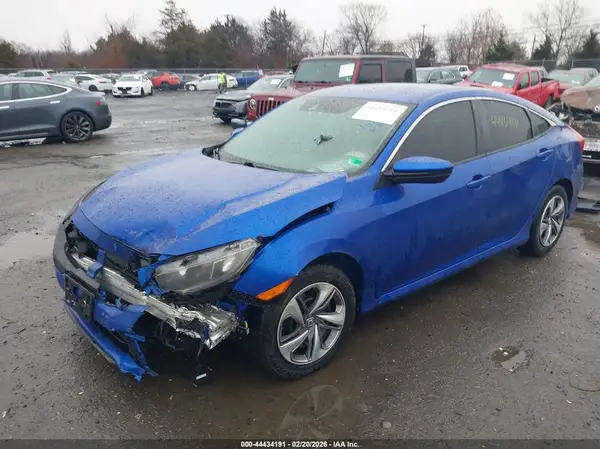 2HGFC2F68KH585838 2019 HONDA CIVIC - Image 2