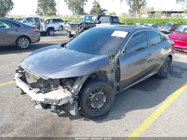 2HGFC2F68KH590764 2019 HONDA CIVIC - Image 2