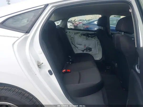 2HGFC2F68KH603089 2019 HONDA CIVIC - Image 8