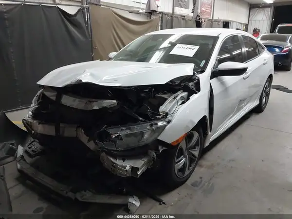 2HGFC2F68LH560522 2020 HONDA CIVIC - Image 2