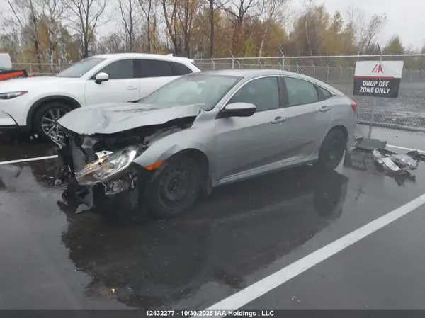 2HGFC2F69JH009061 2018 HONDA CIVIC - Image 2