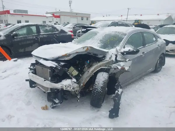 2HGFC2F69JH031688 2018 HONDA CIVIC - Image 2