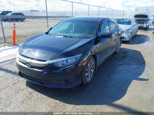 2HGFC2F69JH034025 2018 HONDA CIVIC - Image 2