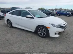 2HGFC2F69JH040388 2018 HONDA CIVIC