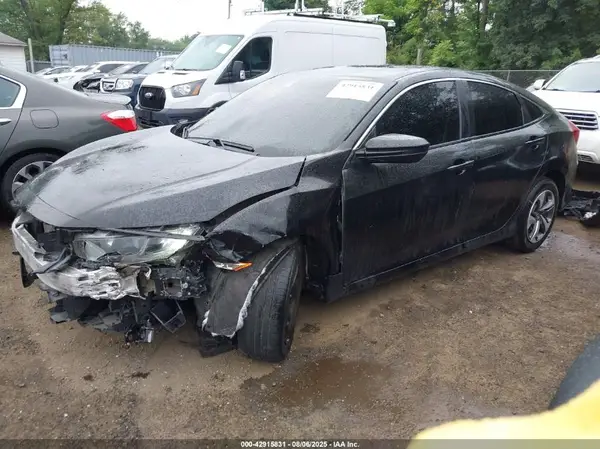 2HGFC2F69KH550029 2019 HONDA CIVIC - Image 2
