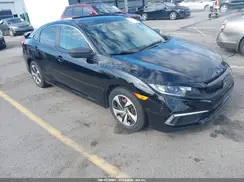 2HGFC2F69KH555327 2019 HONDA CIVIC