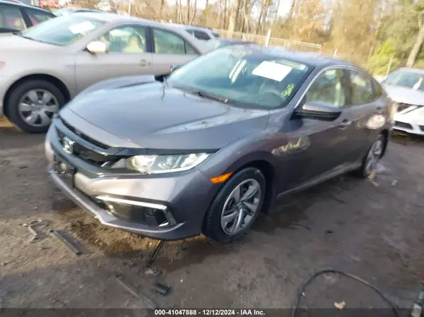 2HGFC2F69KH579983 2019 HONDA CIVIC - Image 2