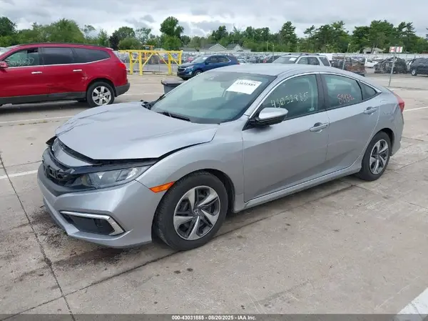 2HGFC2F69KH582818 2019 HONDA CIVIC - Image 2