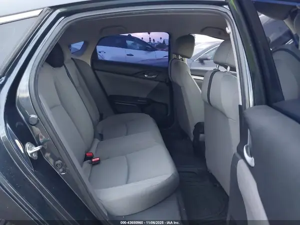 2HGFC2F69KH583774 2019 HONDA CIVIC - Image 8