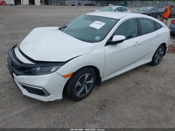 2HGFC2F69KH588540 2019 HONDA CIVIC - Image 2