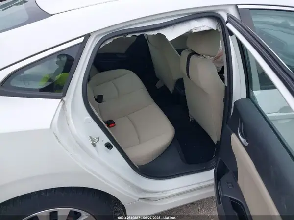 2HGFC2F69KH588540 2019 HONDA CIVIC - Image 8