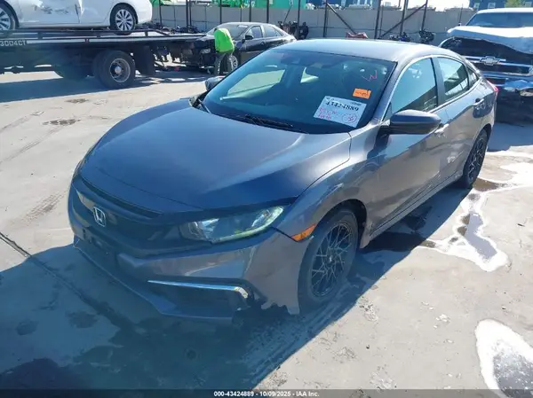 2HGFC2F69KH589980 2019 HONDA CIVIC - Image 2
