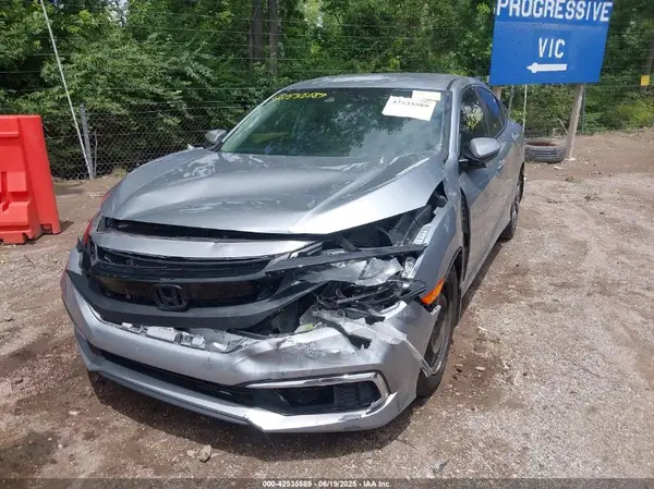 2HGFC2F69KH599425 2019 HONDA CIVIC - Image 2