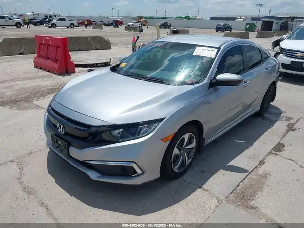 2HGFC2F69LH579175 2020 HONDA CIVIC - Image 2