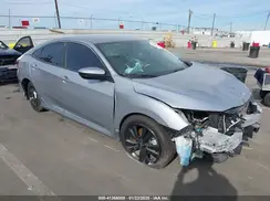 2HGFC2F6XHH542773 2017 HONDA CIVIC