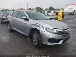 2HGFC2F6XJH023129 2018 HONDA CIVIC