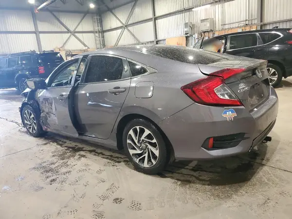 2HGFC2F6XJH028394 2018 HONDA CIVIC - Image 2