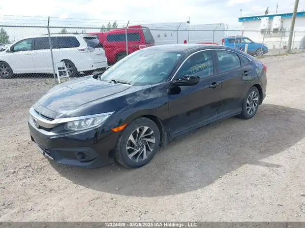 2HGFC2F6XJH039962 2018 HONDA CIVIC - Image 2