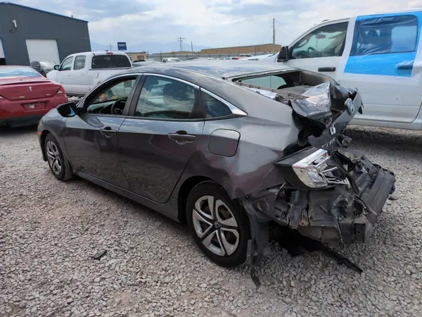 2HGFC2F6XJH529527 2018 HONDA CIVIC - Image 2