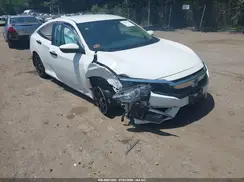 2HGFC2F6XJH605084 2018 HONDA CIVIC
