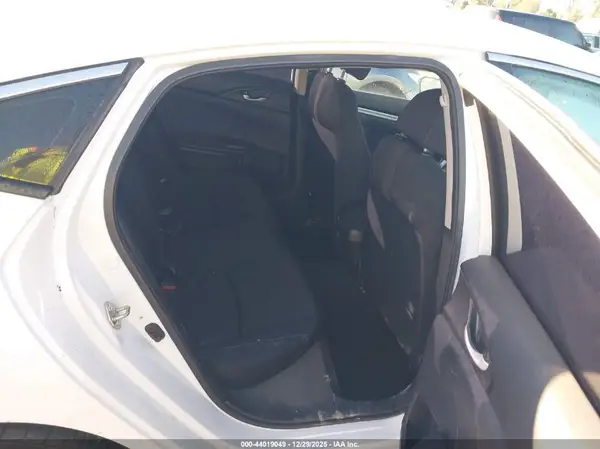 2HGFC2F6XKH504824 2019 HONDA CIVIC - Image 8