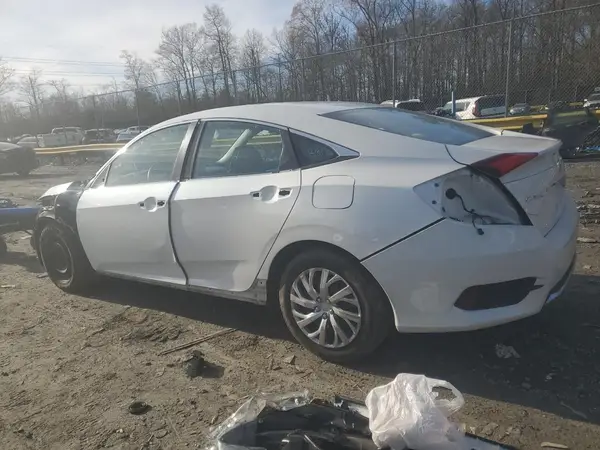 2HGFC2F6XKH507450 2019 HONDA CIVIC - Image 2