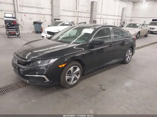 2HGFC2F6XKH507934 2019 HONDA CIVIC - Image 2