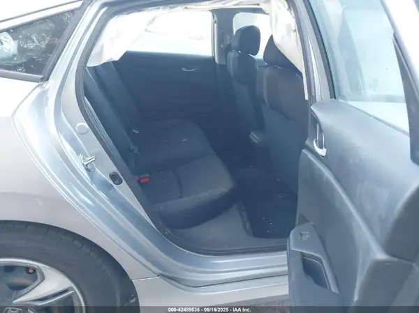 2HGFC2F6XKH514592 2019 HONDA CIVIC - Image 8