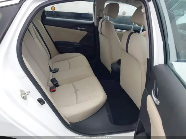 2HGFC2F6XKH519677 2019 HONDA CIVIC - Image 8