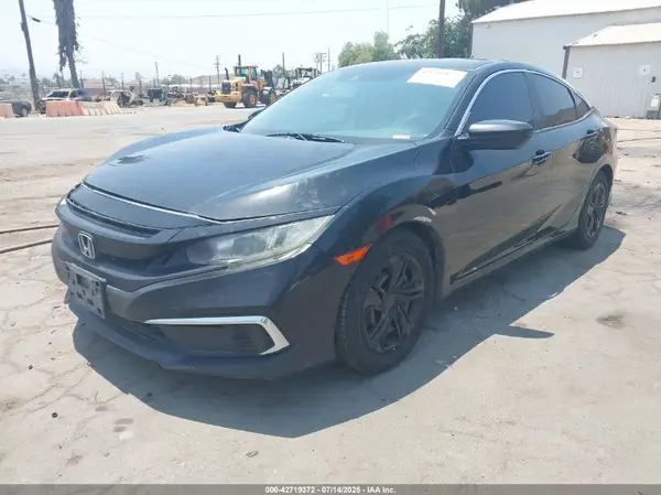 2HGFC2F6XKH523115 2019 HONDA CIVIC - Image 2
