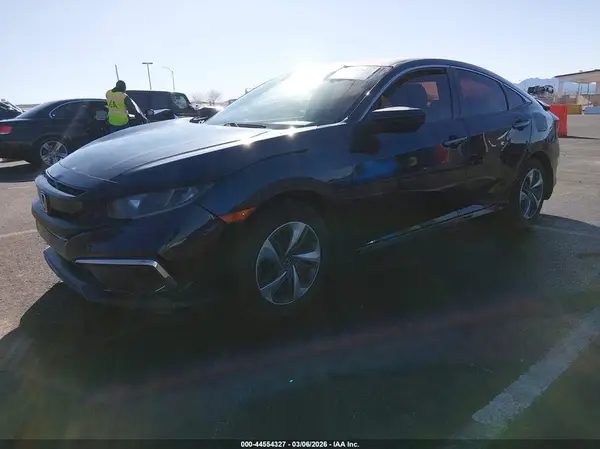 2HGFC2F6XKH525561 2019 HONDA CIVIC - Image 2