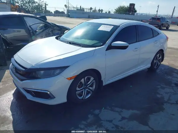 2HGFC2F6XKH546863 2019 HONDA CIVIC - Image 2