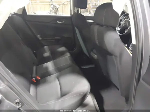 2HGFC2F6XKH560505 2019 HONDA CIVIC - Image 8