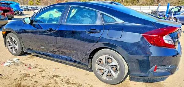 2HGFC2F6XKH567681 2019 HONDA CIVIC - Image 2