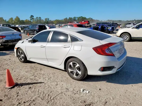 2HGFC2F6XKH568099 2019 HONDA CIVIC - Image 2
