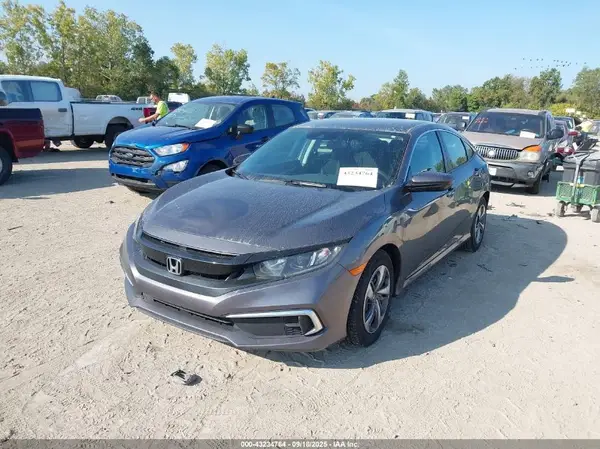2HGFC2F6XKH569494 2019 HONDA CIVIC - Image 2