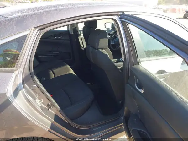 2HGFC2F6XKH569494 2019 HONDA CIVIC - Image 8