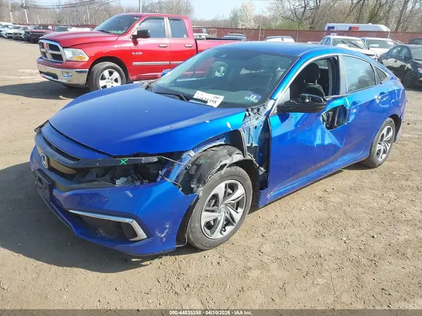 2HGFC2F6XKH579975 2019 HONDA CIVIC - Image 2