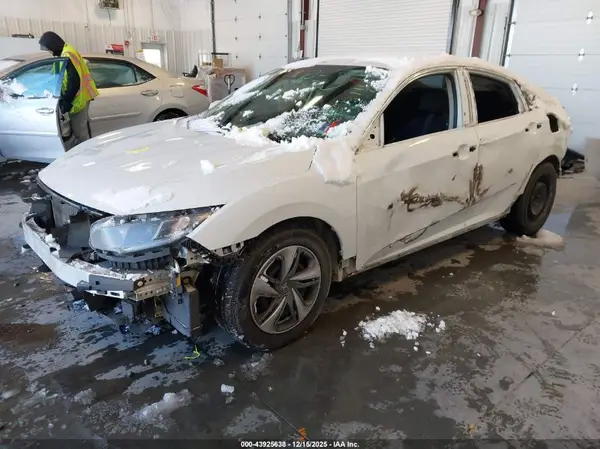 2HGFC2F6XKH580091 2019 HONDA CIVIC - Image 2
