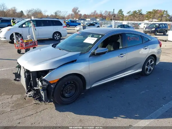 2HGFC2F6XKH581659 2019 HONDA CIVIC - Image 2