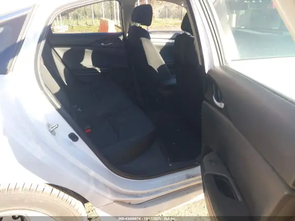 2HGFC2F6XKH584223 2019 HONDA CIVIC - Image 8
