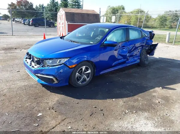 2HGFC2F6XKH585825 2019 HONDA CIVIC - Image 2