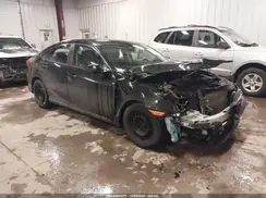 2HGFC2F6XKH588823 2019 HONDA CIVIC