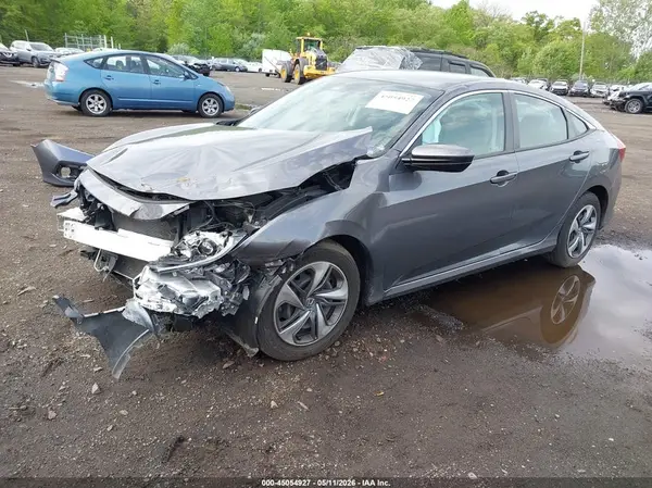 2HGFC2F6XKH589910 2019 HONDA CIVIC - Image 2