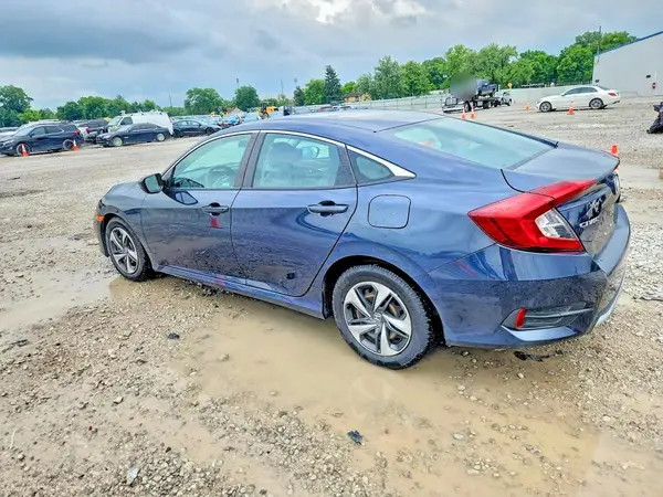 2HGFC2F6XKH593195 2019 HONDA CIVIC - Image 2