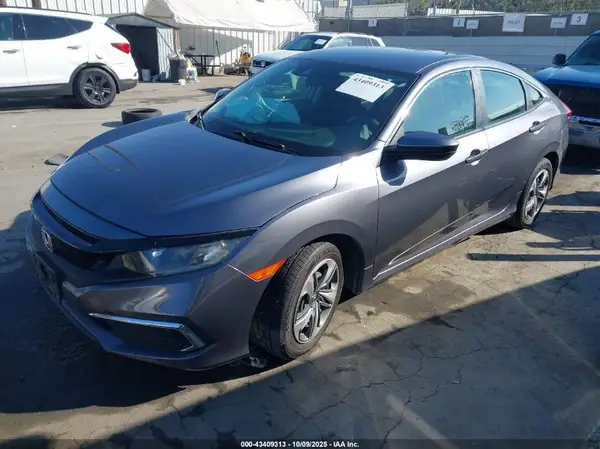2HGFC2F6XLH525268 2020 HONDA CIVIC - Image 2