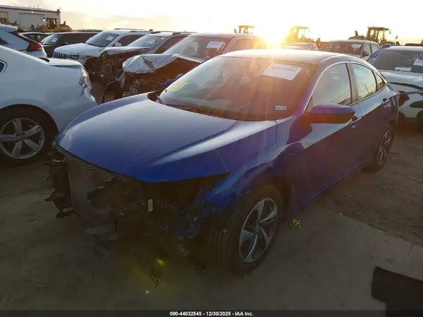 2HGFC2F6XLH566564 2020 HONDA CIVIC - Image 2