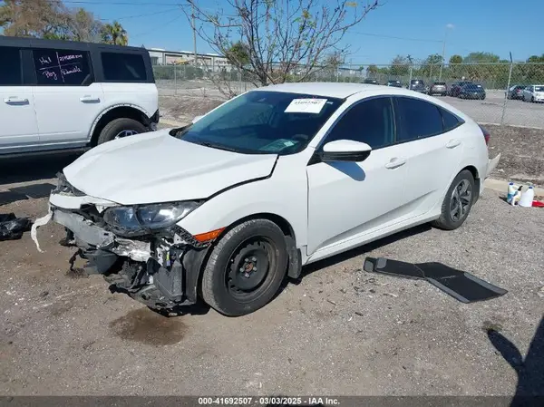 2HGFC2F6XLH598821 2020 HONDA CIVIC - Image 2