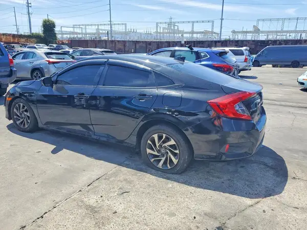 2HGFC2F70HH502663 2017 HONDA CIVIC - Image 2