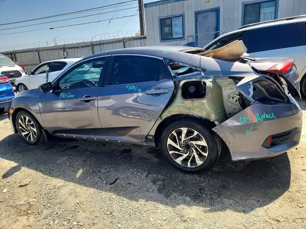 2HGFC2F70HH503506 2017 HONDA CIVIC - Image 2